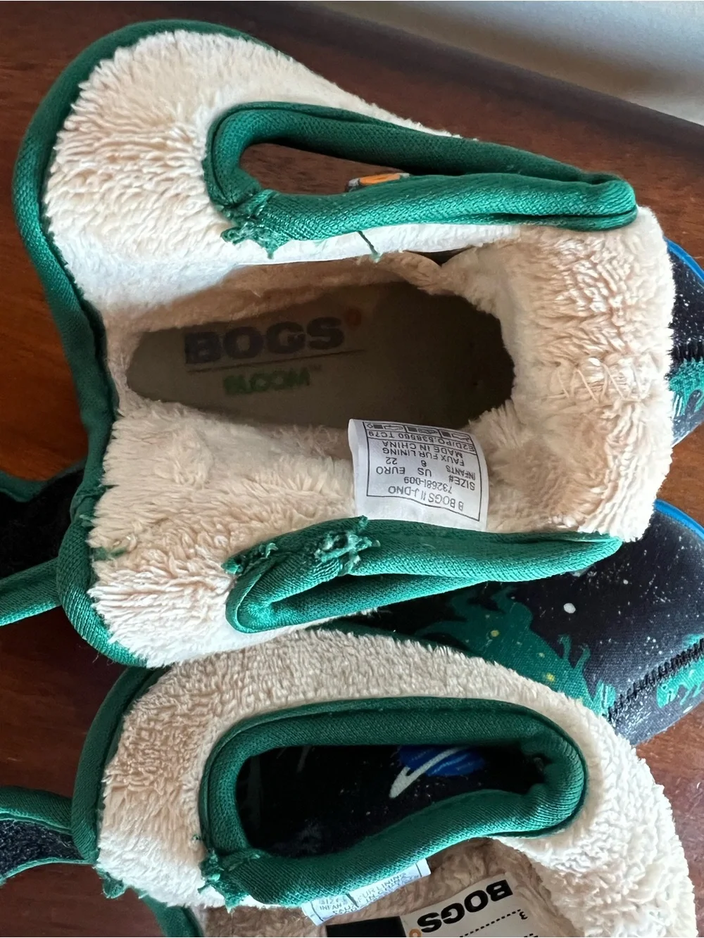 Baby Bogs II Kids Black and Green Dinosaur Winter Boots